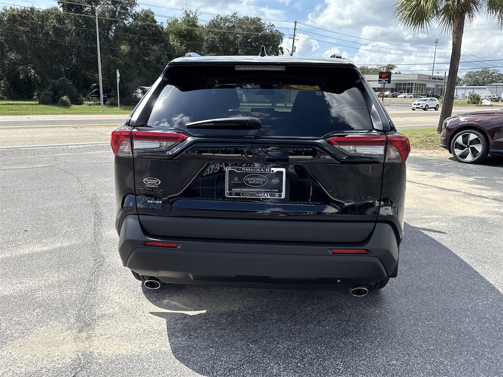 Used 2025 Toyota RAV4 XLE SUV
