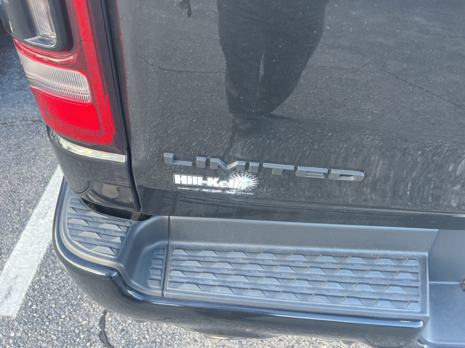 2023 Ram 1500 Limited photo 2