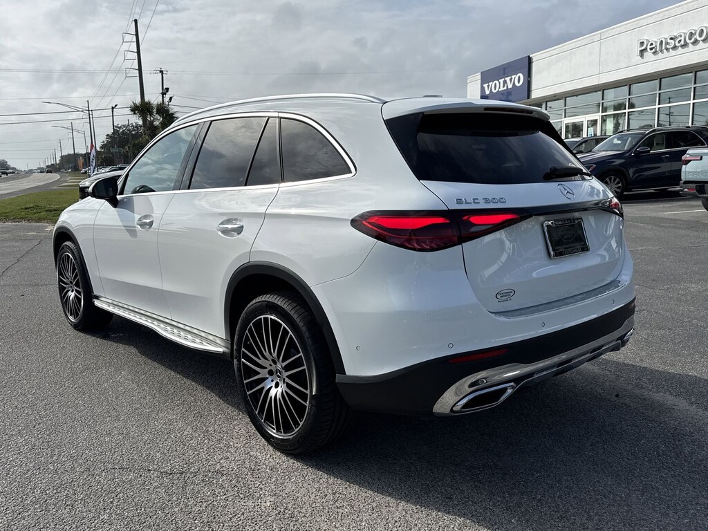 New 2026 Mercedes-Benz GLC 300 SUV
