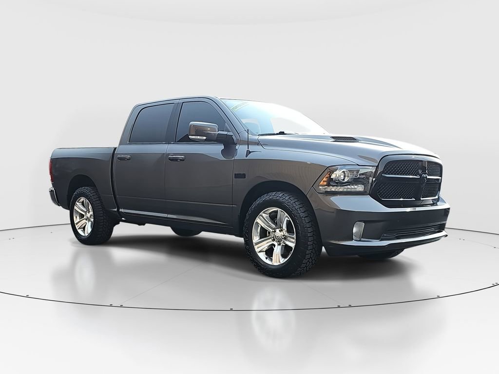 2017 Ram 1500 Sport photo 3