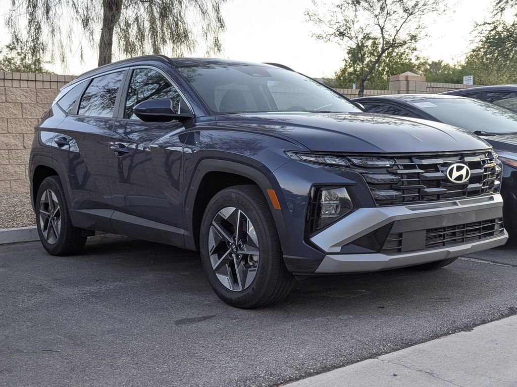 2025 Hyundai Tucson SEL photo 3