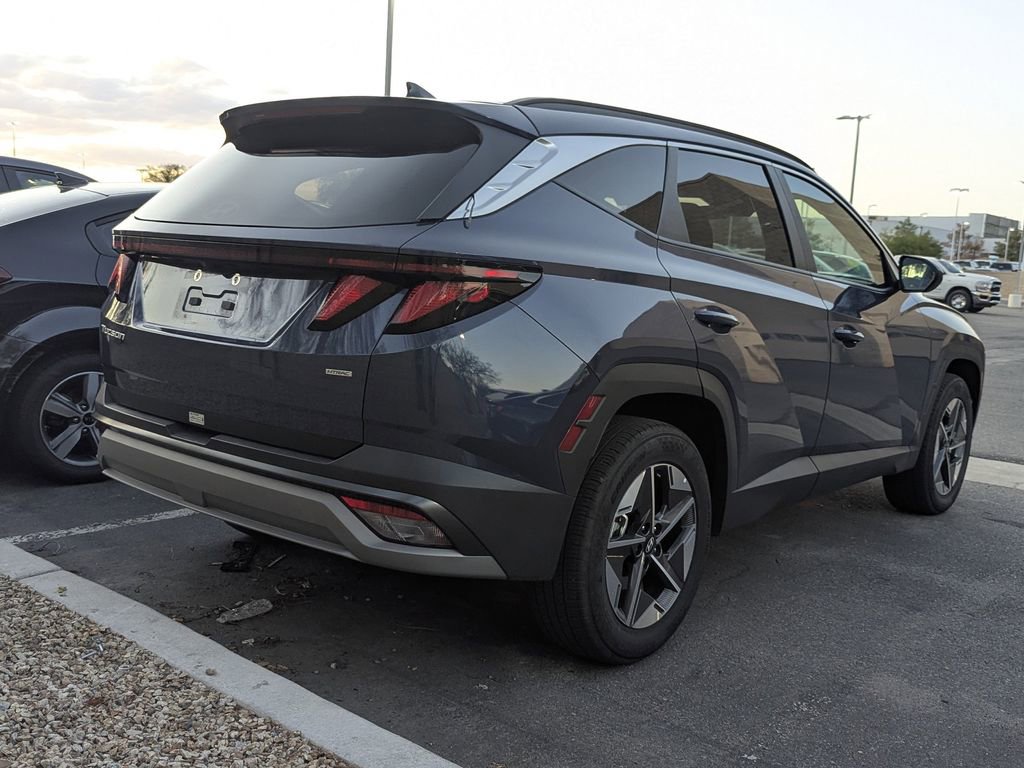 2025 Hyundai Tucson SEL photo 4