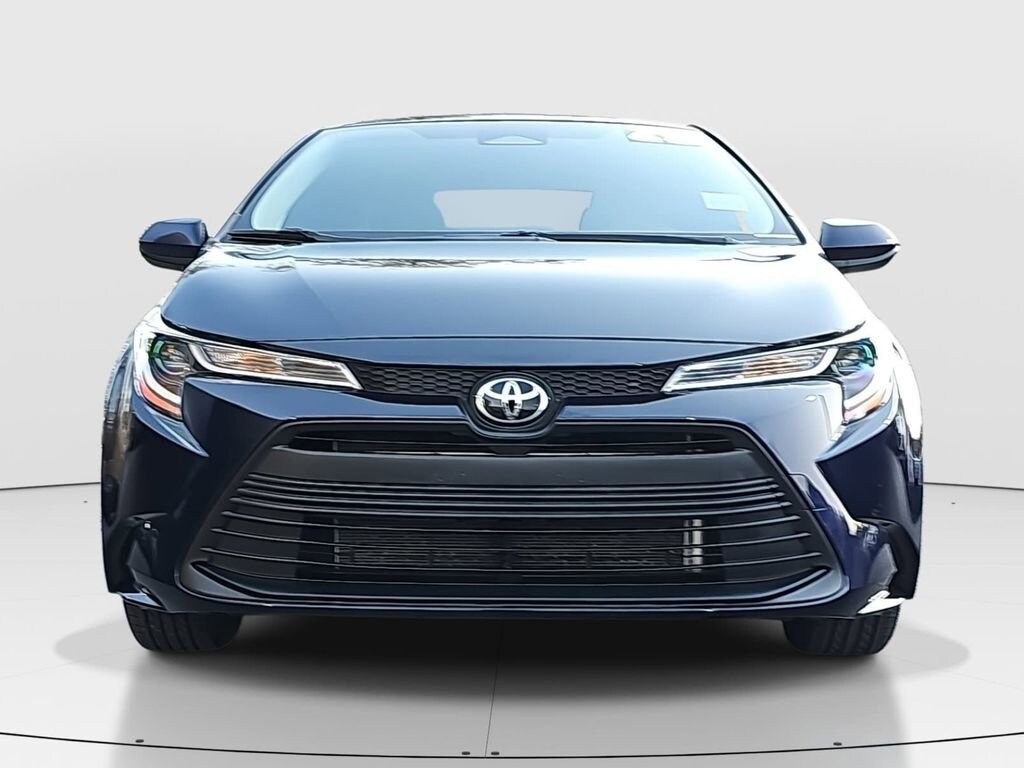 2023 Toyota Corolla SE XLE photo 2