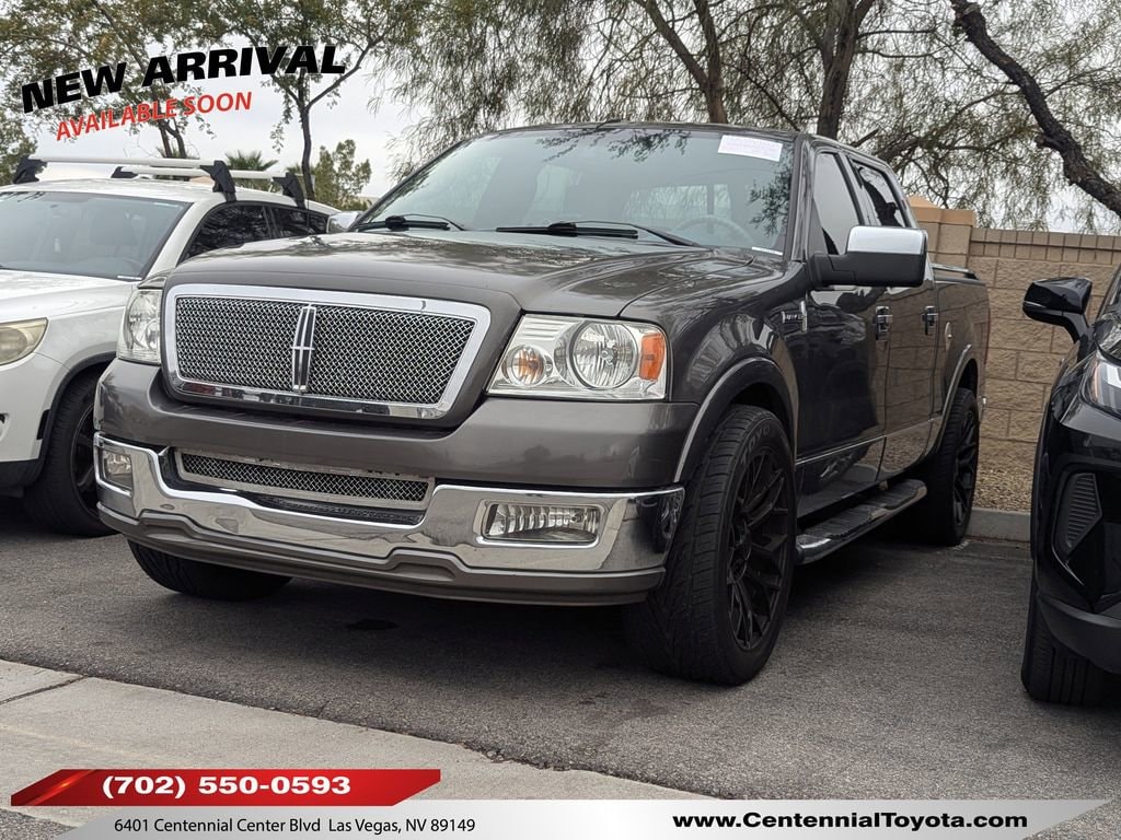 2006 Lincoln Mark LT Base's photo