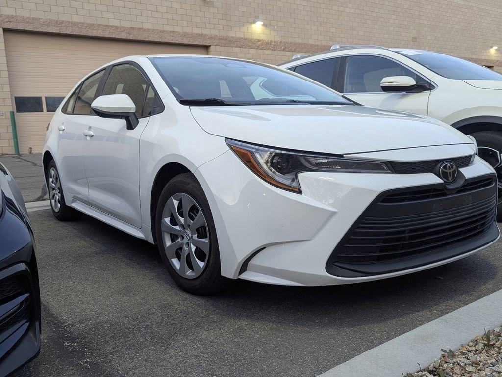 Certified 2025 Toyota Corolla LE Sedan
