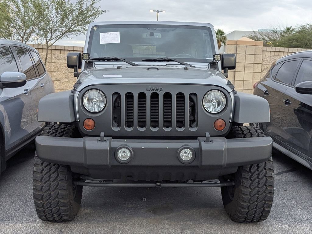 2013 Jeep Wrangler Unlimited Sport photo 2