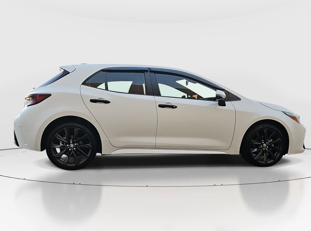 2024 Toyota Corolla XSE photo 4