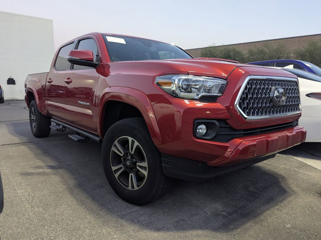 2019 Toyota Tacoma TRD Sport V6 photo 3