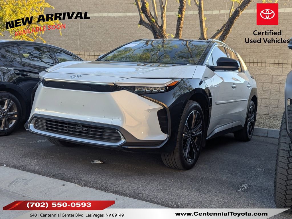 2023 Toyota bZ4X Limited's photo