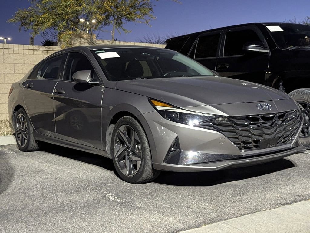 Used 2023 Hyundai Elantra Limited Sedan