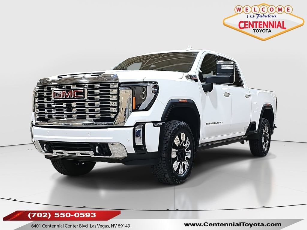2024 GMC Sierra 2500HD Denali's photo