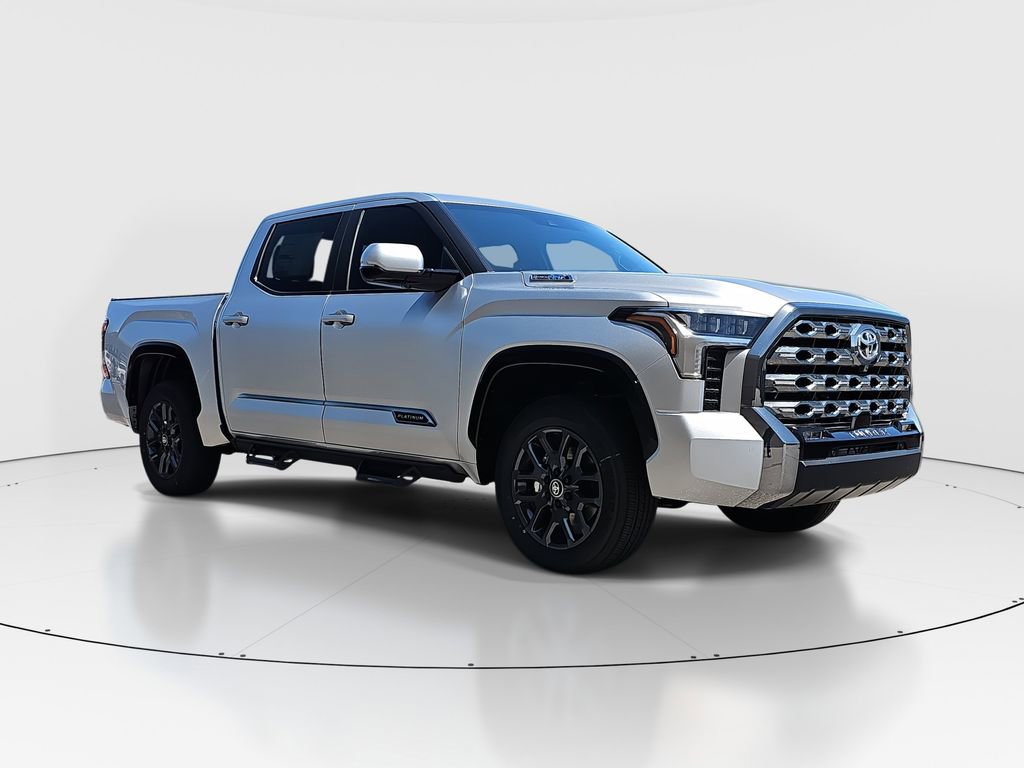 2025 Toyota Tundra Platinum photo 3
