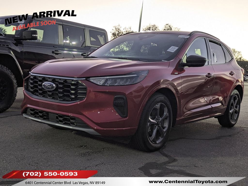 2024 Ford Escape ST-Line's photo