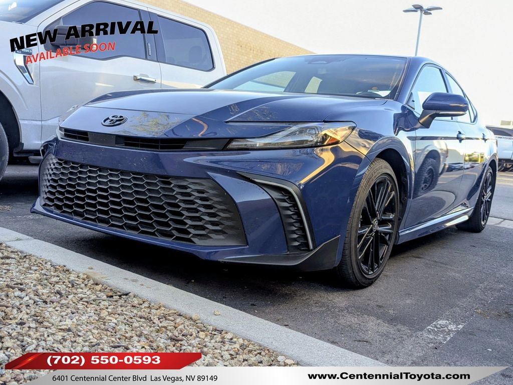 2025 Toyota Camry SE