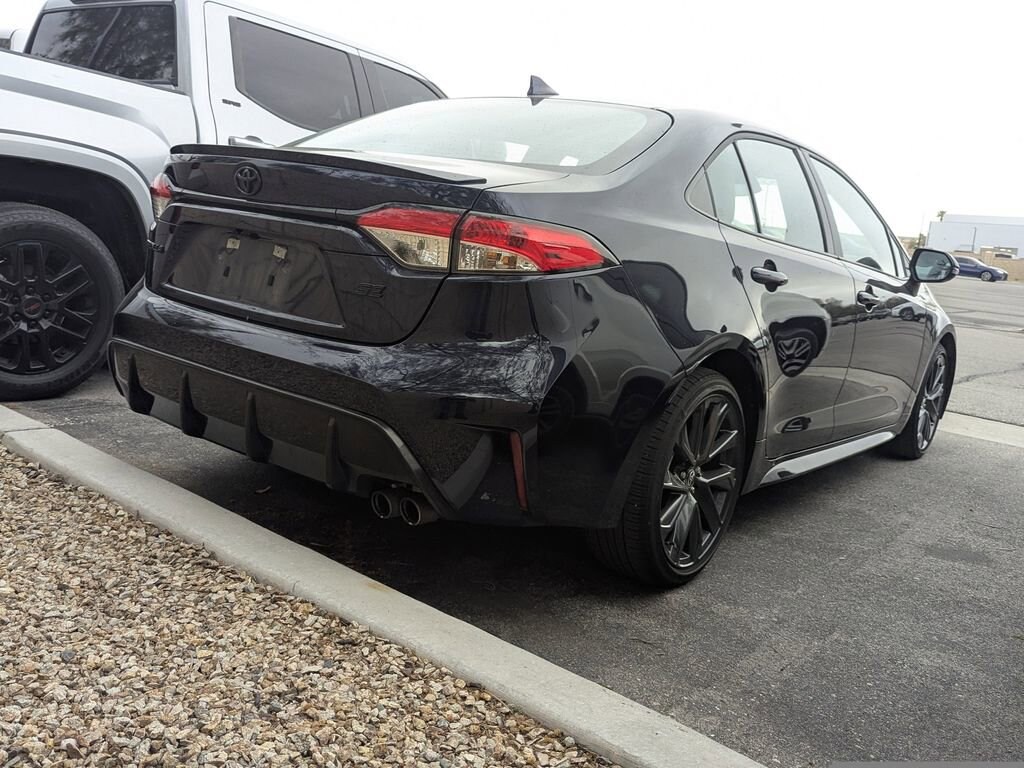 Used 2025 Toyota Corolla SE Sedan
