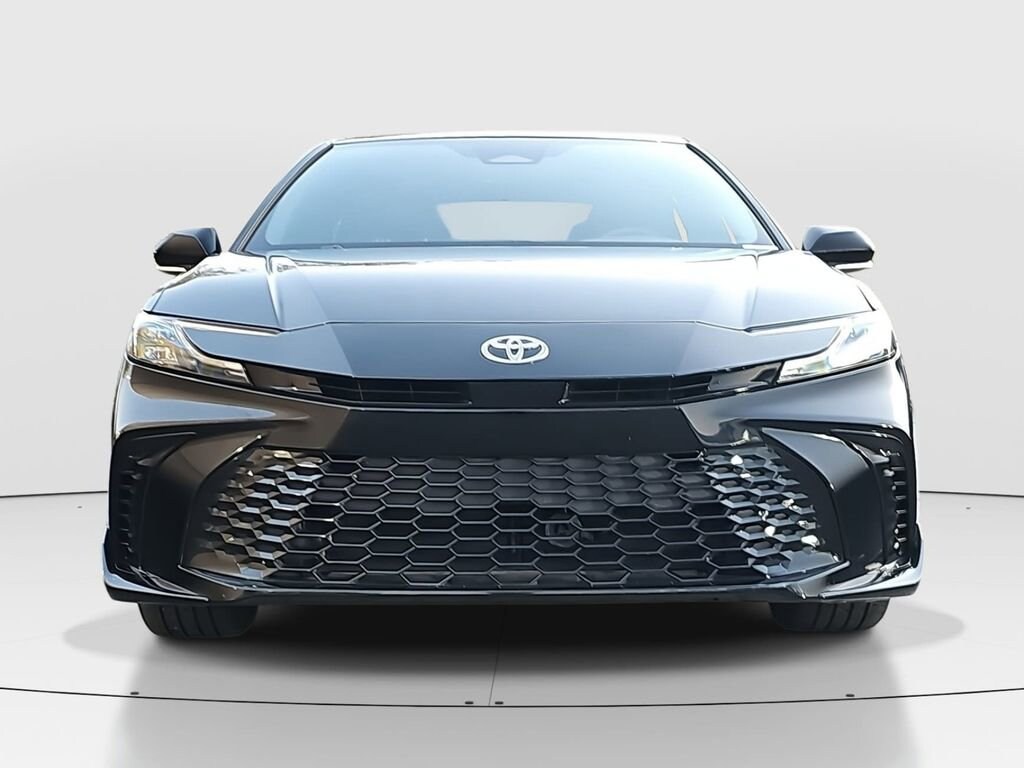2025 Toyota Camry XSE photo 2