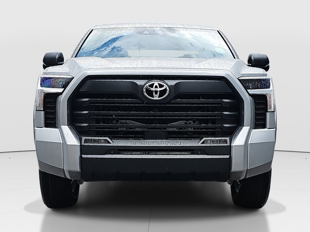 New 2026 Toyota Tundra SR5 SR5 CREWMAX 5.5