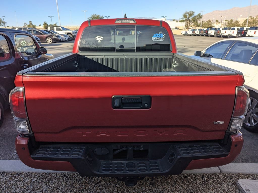 2022 Toyota Tacoma TRD Sport V6 photo 4