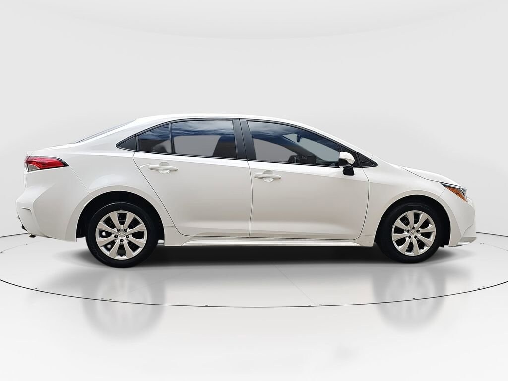Certified 2025 Toyota Corolla LE Sedan