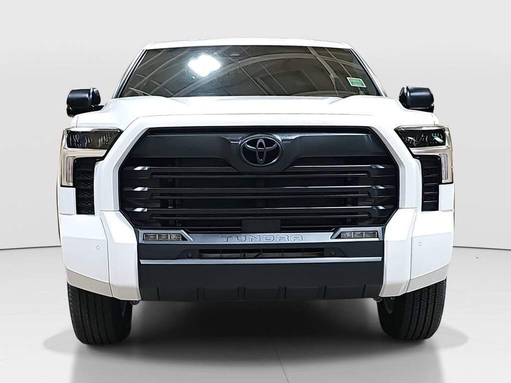 New 2026 Toyota Tundra SR5 SR5 CREWMAX 5.5