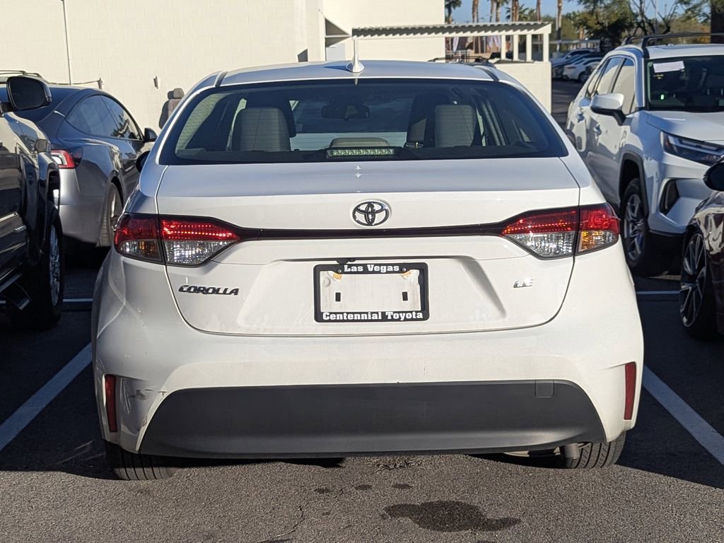 2024 Toyota Corolla LE Premium photo 4
