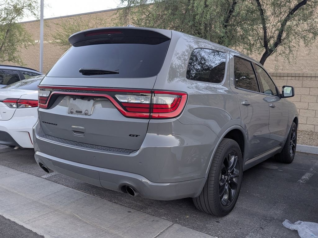 2022 Dodge Durango GT photo 2
