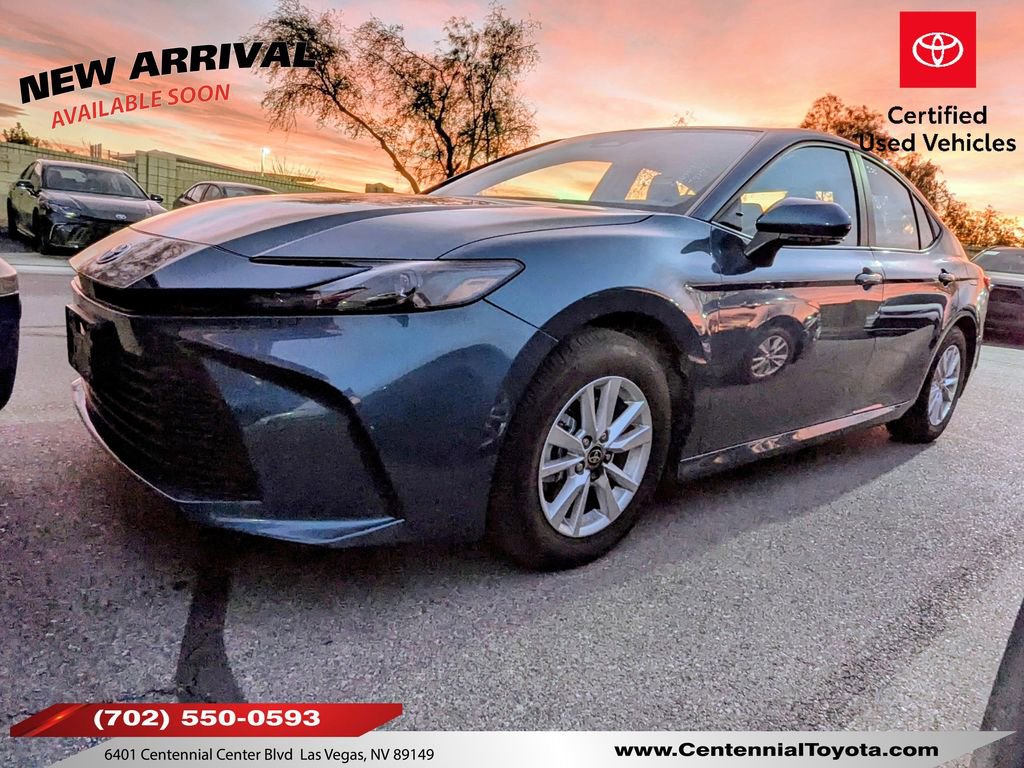 2025 Toyota Camry LE