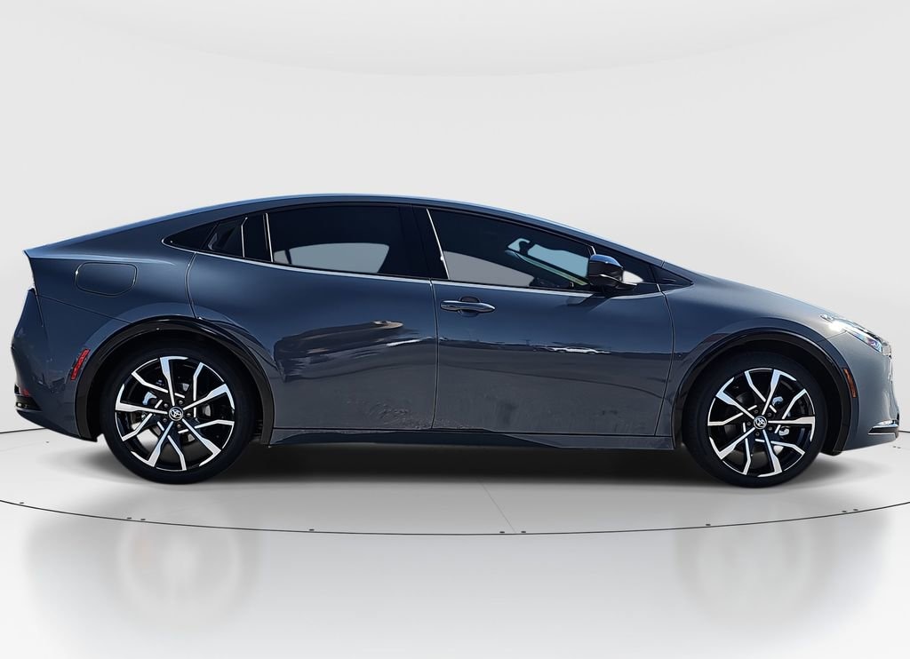 New 2026 Toyota Prius Plug-in Hybrid XSE PLUG-IN HYBRID