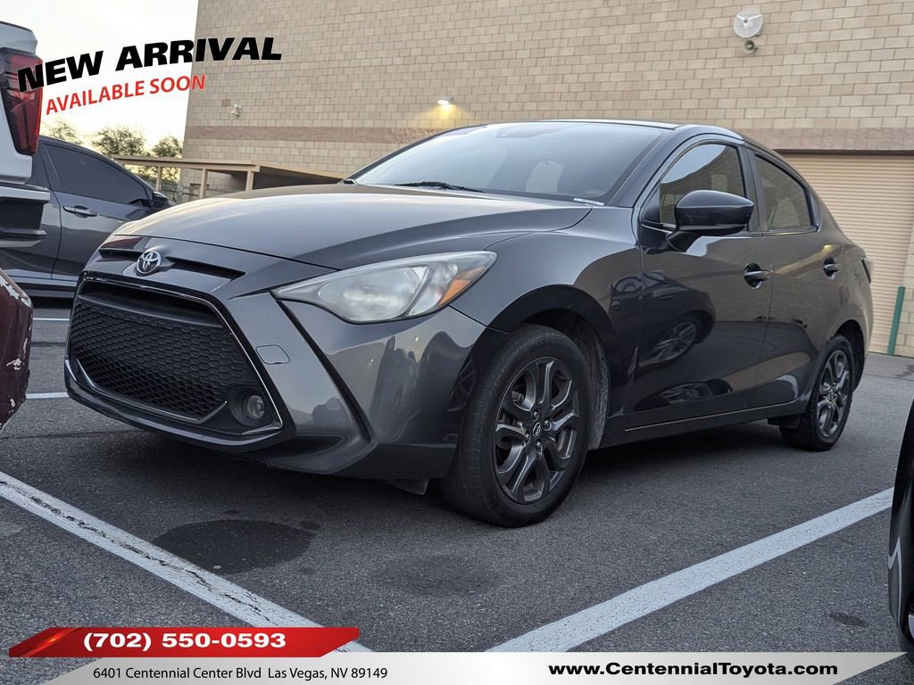 2019 Toyota Yaris LE's photo