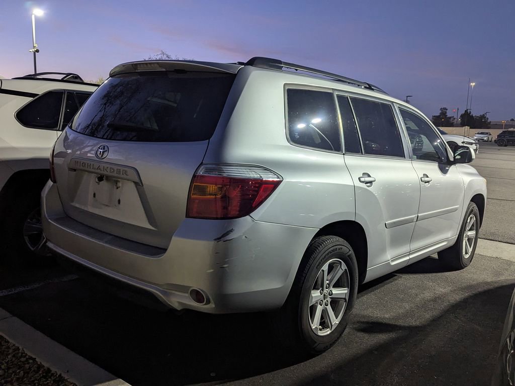 2010 Toyota Highlander Base photo 3