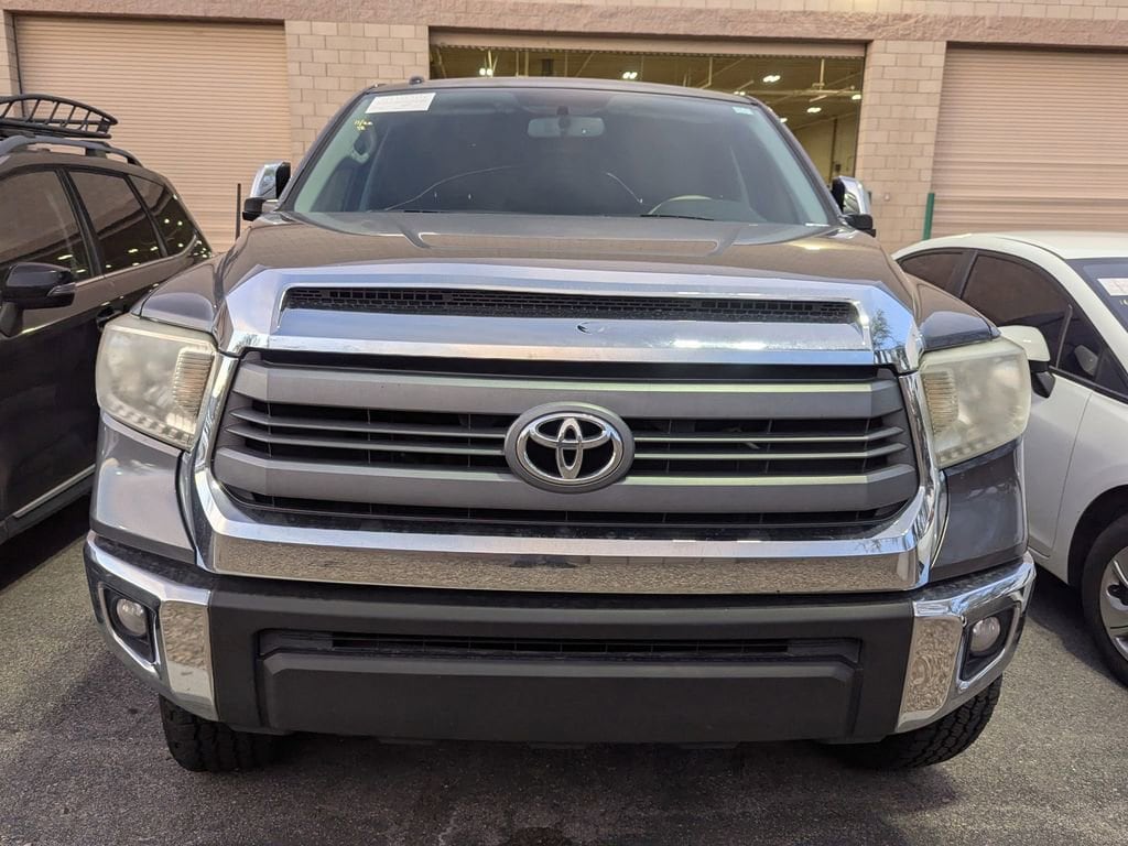 Used 2014 Toyota Tundra 4x4 SR5 5.7L V8 FFV 26 Truck Crew Max