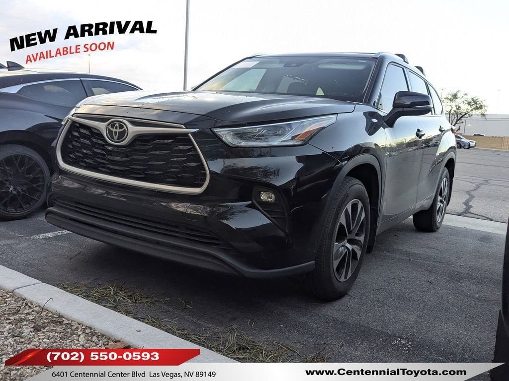 Used 2021 Toyota Highlander XLE SUV