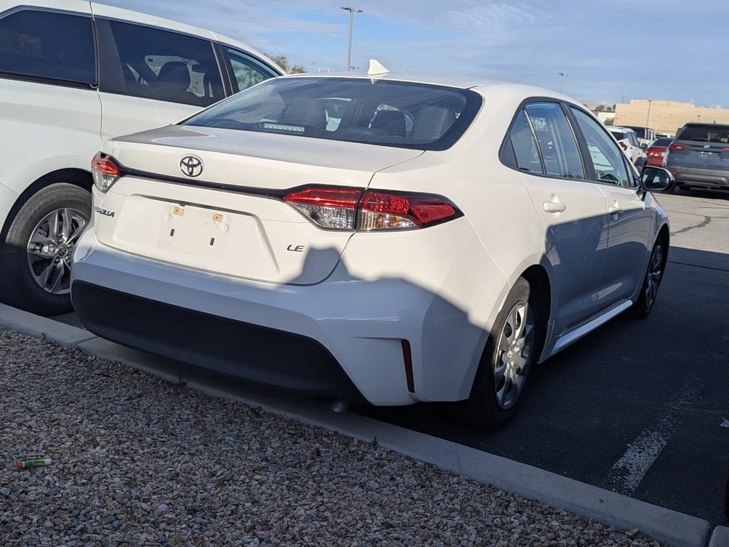 Certified 2025 Toyota Corolla LE Sedan