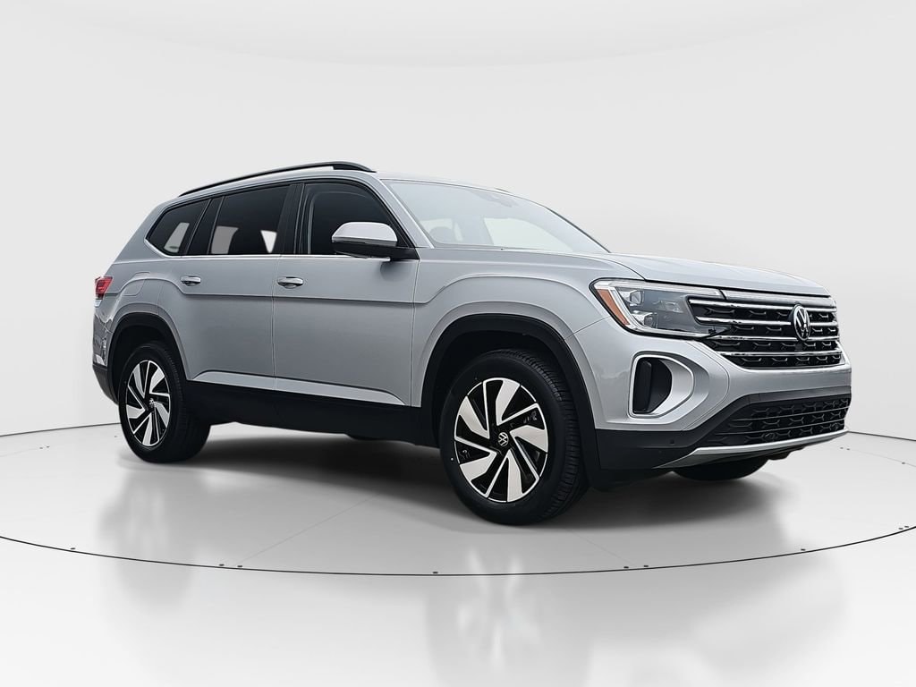 Used 2024 Volkswagen Atlas 2.0T SE w/Technology SUV
