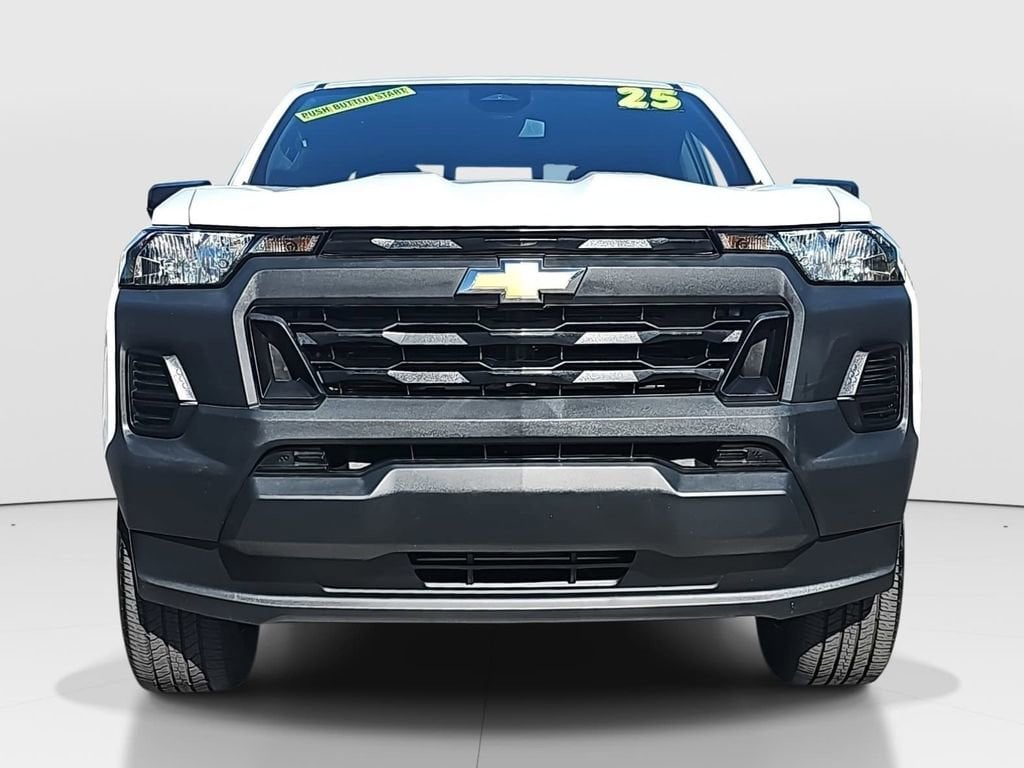 Used 2025 Chevrolet Colorado WT Truck Crew Cab