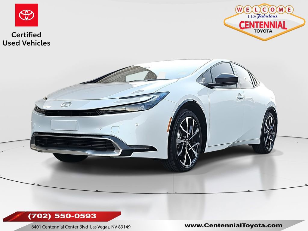 2025 Toyota Prius XSE Premium's photo