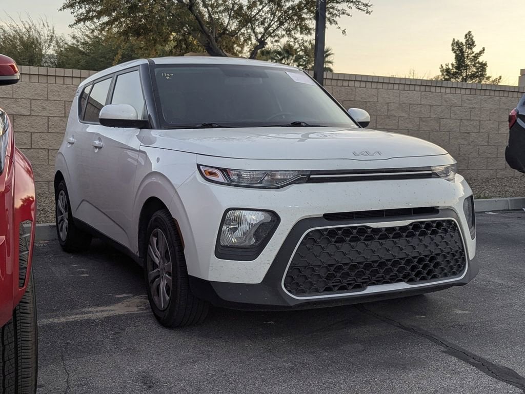 Used 2022 Kia Soul LX Hatchback