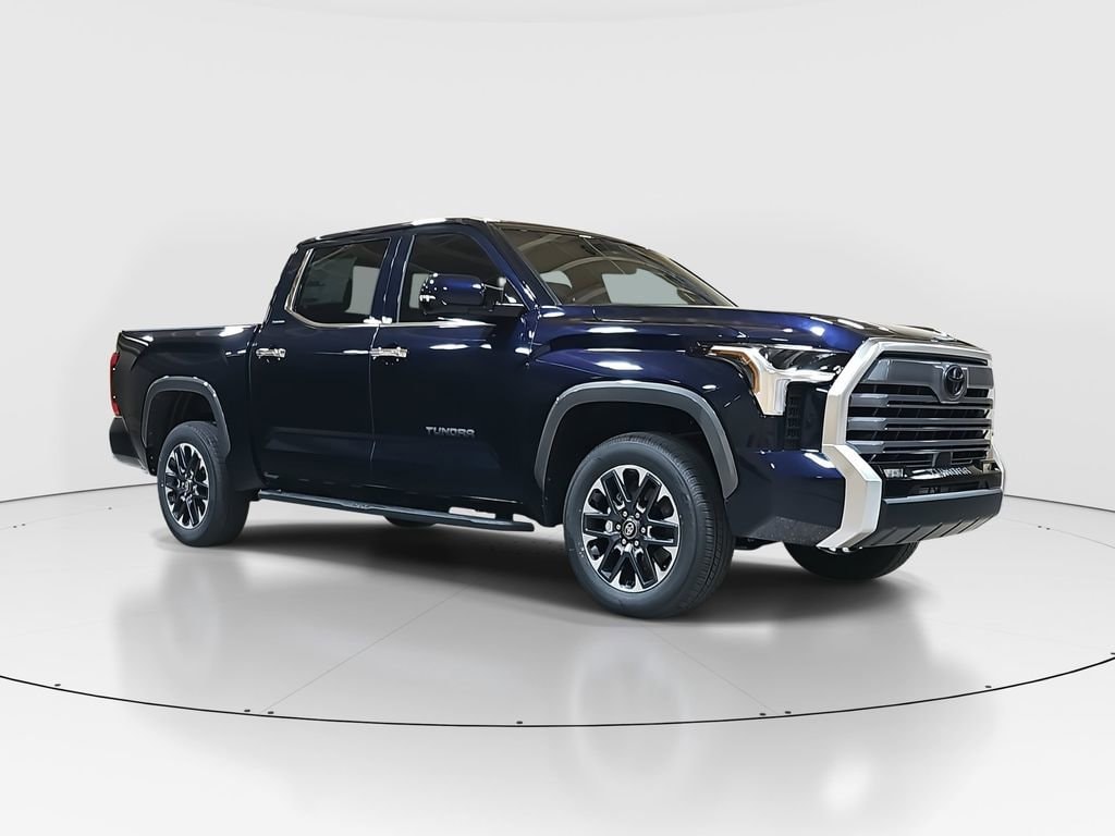 New 2026 Toyota Tundra Limited LIMITED CREWMAX 5.5