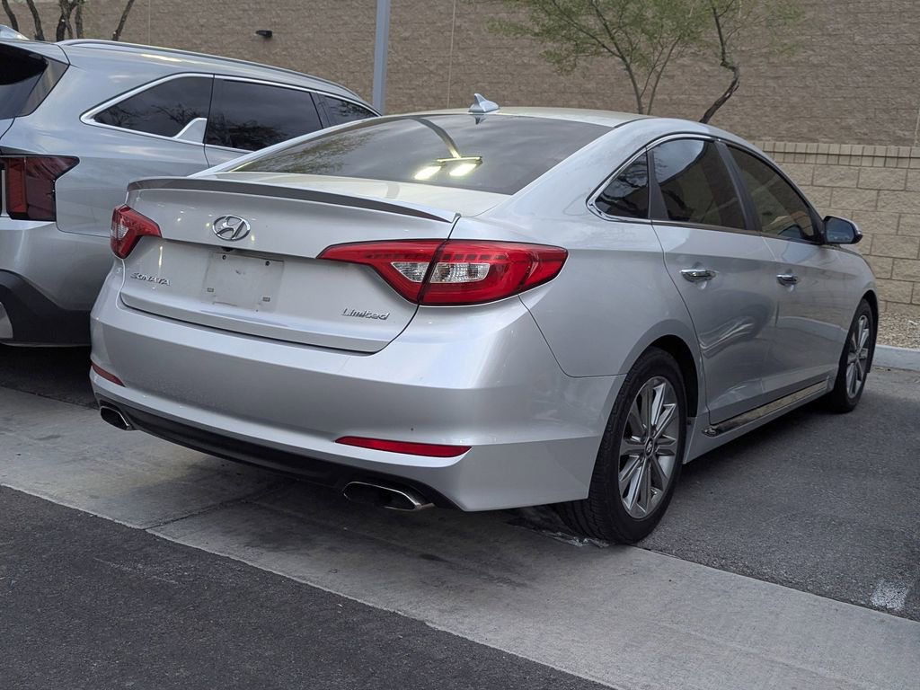 2017 Hyundai Sonata Limited photo 2