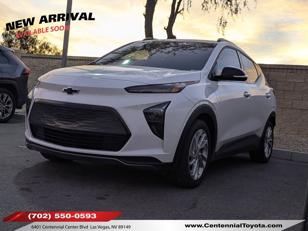 2023 Chevrolet Bolt EUV LT's photo