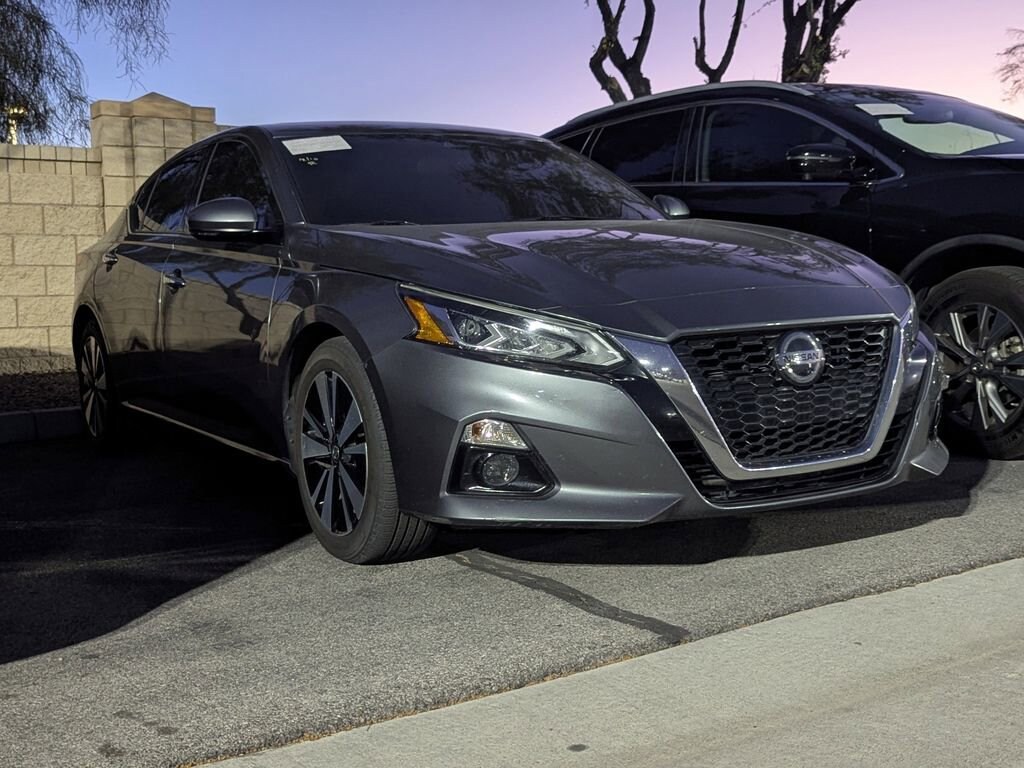 Used 2020 Nissan Altima 2.5 SL Sedan