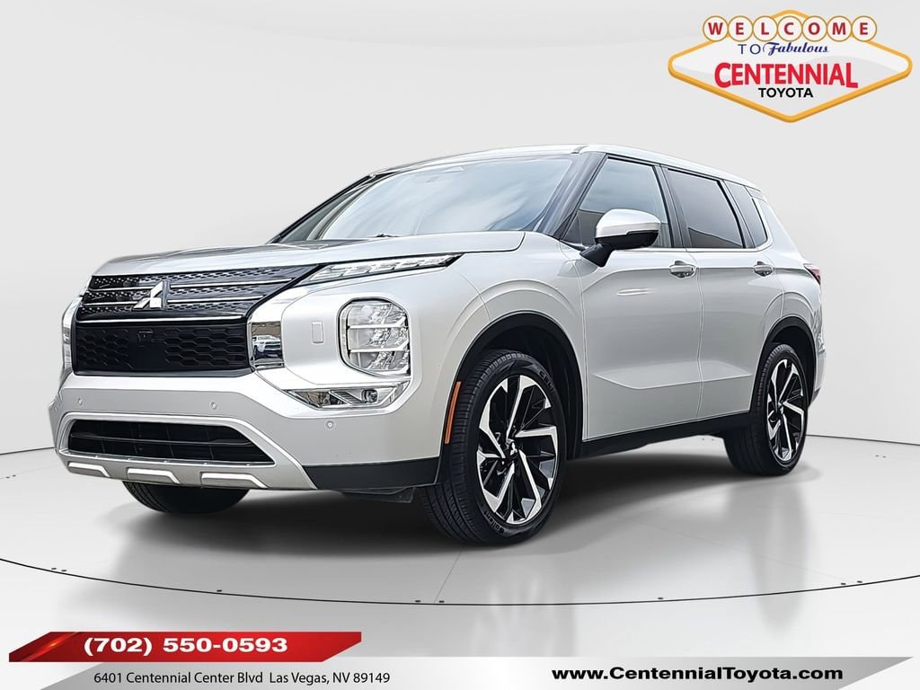 Used 2024 Mitsubishi Outlander SE SUV