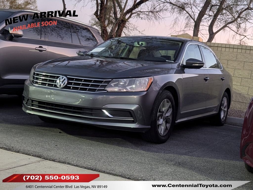 Used 2016 Volkswagen Passat 1.8T Sedan
