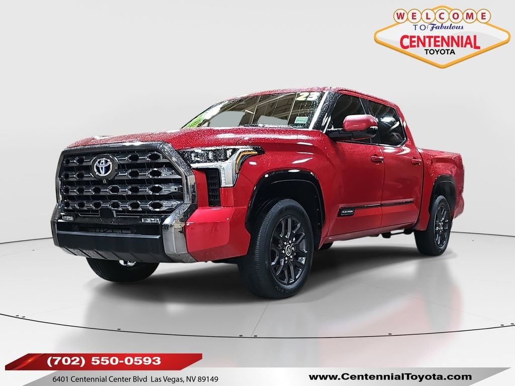 2023 Toyota Tundra Platinum's photo