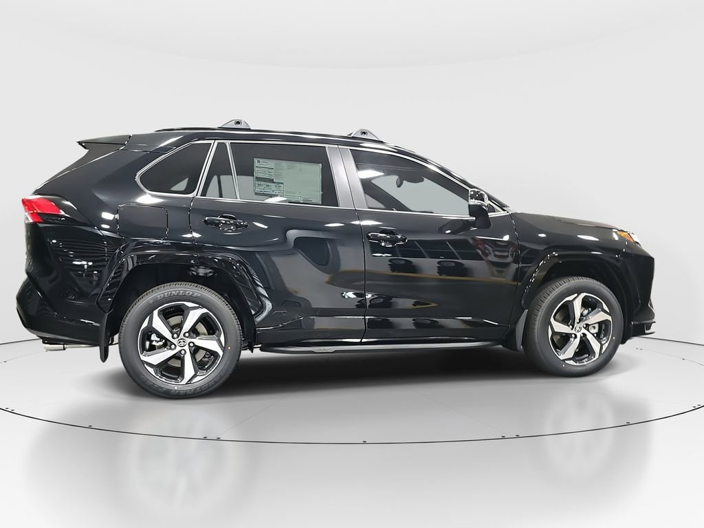 New 2025 Toyota RAV4 Plug-in Hybrid SE PLUG-IN HYBRID