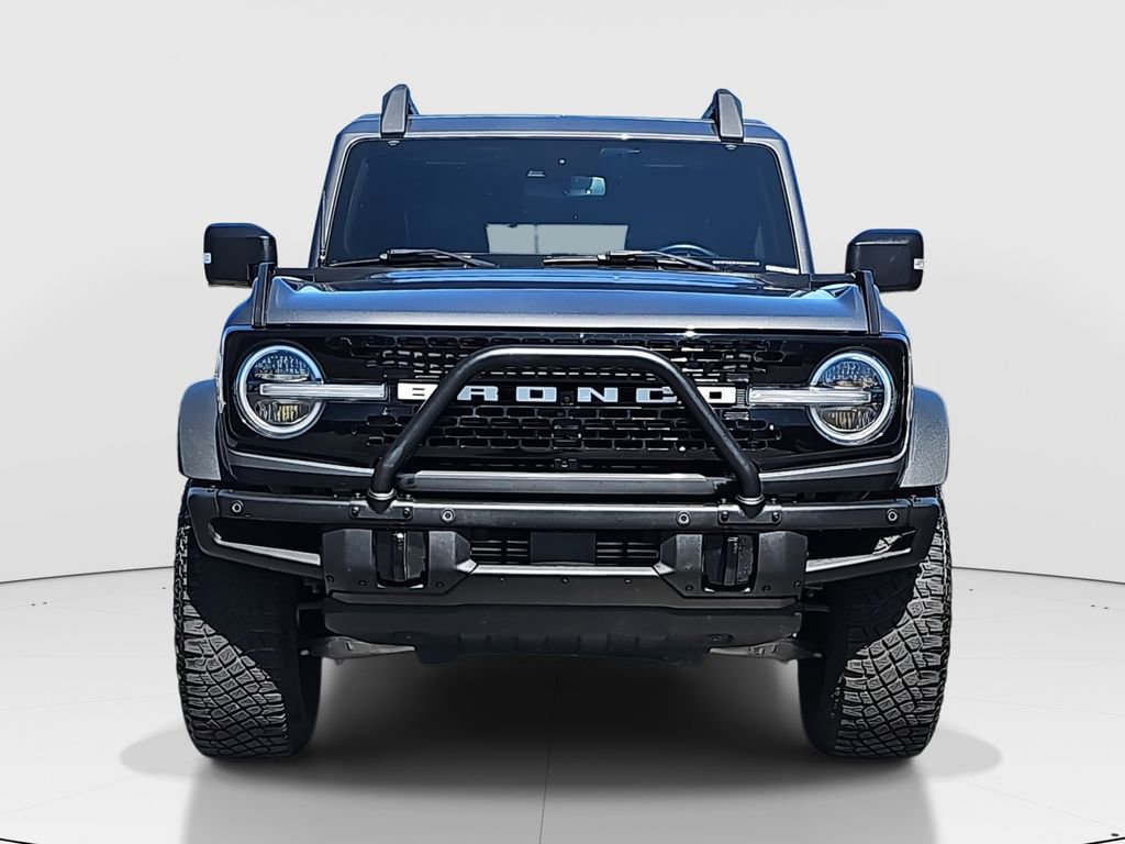 2022 Ford Bronco Wildtrak photo 2