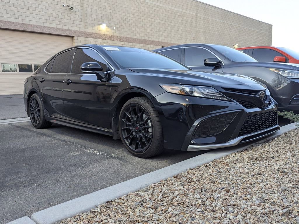 2023 Toyota Camry XSE V6 photo 3