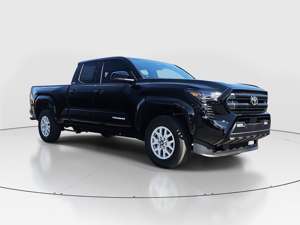 2025 Toyota Tacoma SR5 photo 3