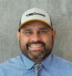 Staff member Edwin Vargas from 57b6b8b0b911