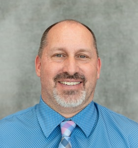 Staff member Gary Hinton from ae949005ec15